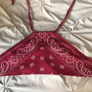 bandana crop top